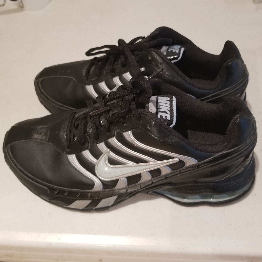 Size 7.5 Nike Reax Womens Trainer
